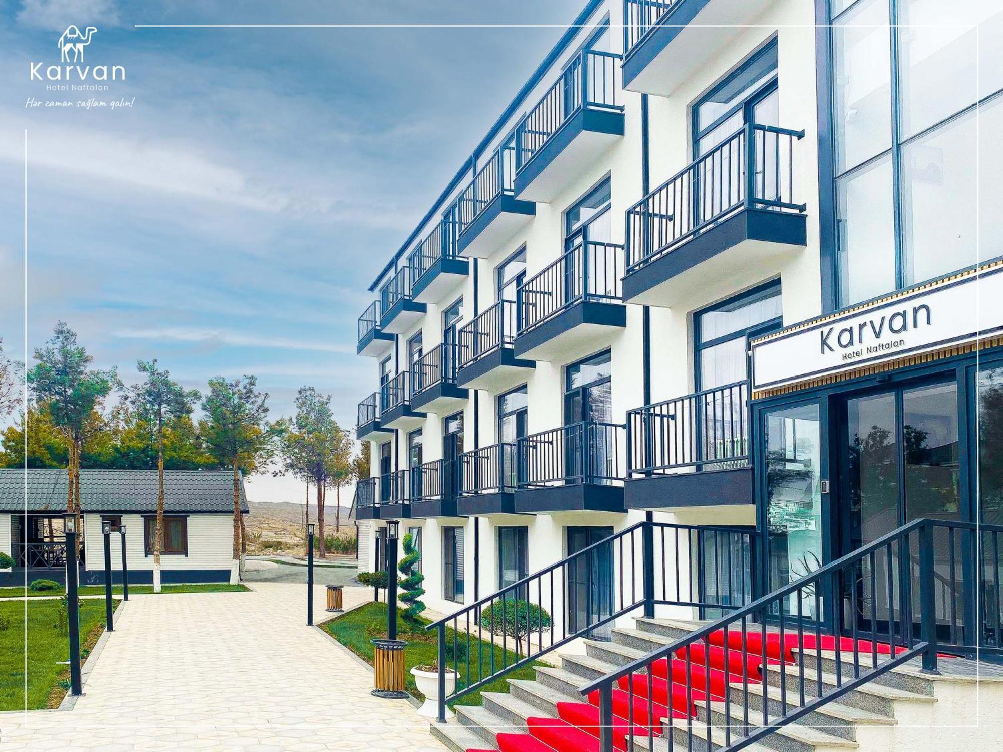 Karvan Hotel-Sanatorium นัฟตาลัน ภายนอก รูปภาพ