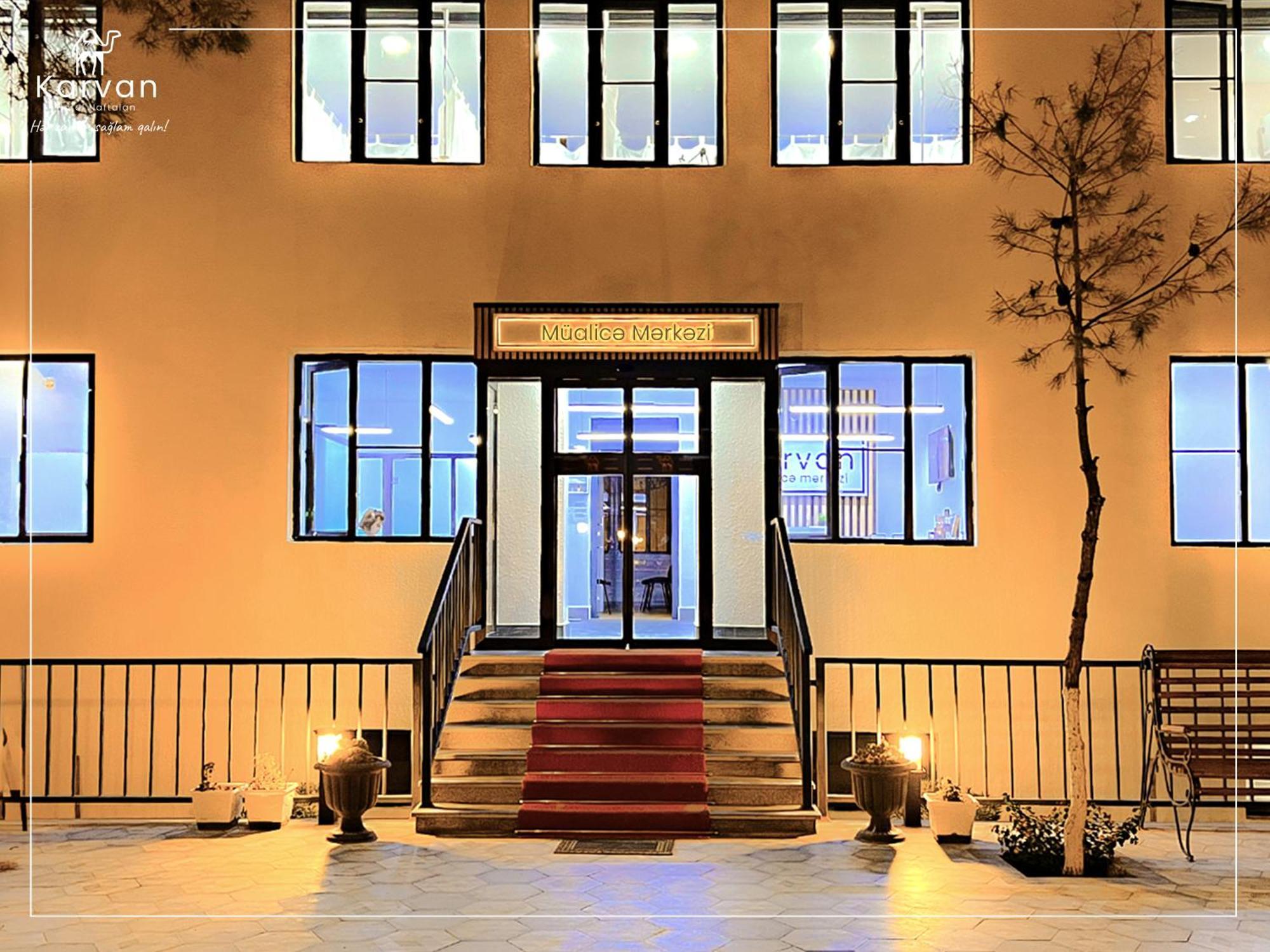 Karvan Hotel-Sanatorium นัฟตาลัน ภายนอก รูปภาพ